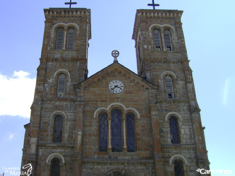 Basílica de Nossa Senhora de La Salette, França