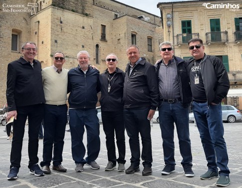 Caminheiros em Lanciano, Itália