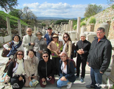 Família Caminhos em Éfeso, Turquia