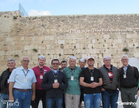 Caminheiros no Muro das Lamentações, Jerusalém, Israel