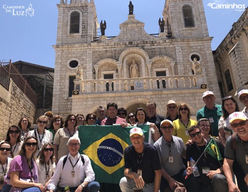 Família Caminhos na Igreja das Bodas de Caná, Israel