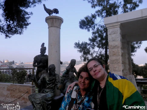 Estátua de São Pedro na Igreja de Gallicantu, Jerusalém, Israel