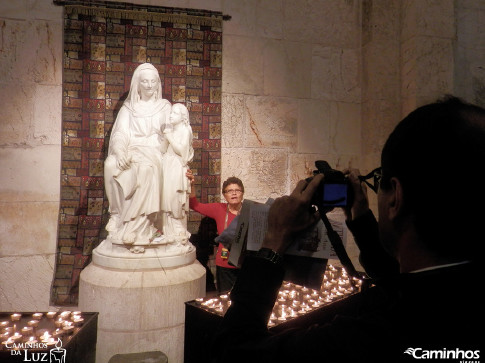 Estátua e Igreja de Sant'Ana, Jerusalém, Israel