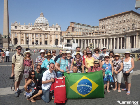 Paroquianos da Imaculada Conceição na Basílica de São Pedro, Vaticano