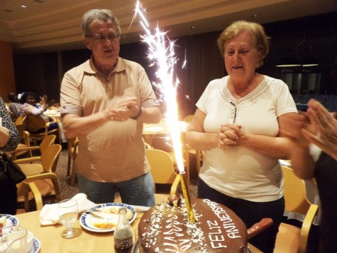 Por fim, celebramos junto com a Rosmari seu aniversário. Parabéns querida, que venham muitos mais!!!