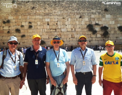 Caminheiros no Muro das Lamentações, Jerusalém, Israel